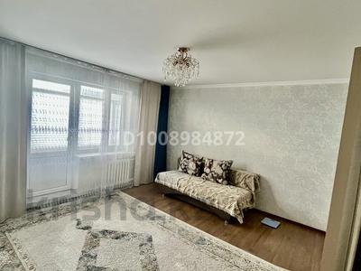2-комнатная квартира · 56 м² · 8/10 этаж, Бозтаева 59 за 24 млн 〒 в Семее