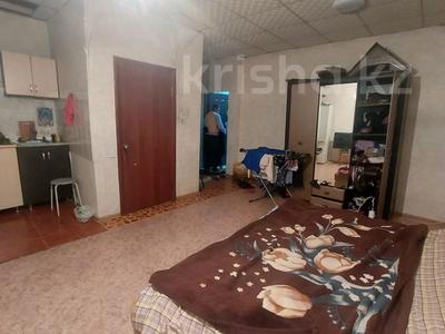 1-комнатная квартира · 29 м² · 1/4 этаж, мкр Кемел (Первомайское), Постышева 64в за ~ 10 млн 〒 в Алматы, Жетысуский р-н