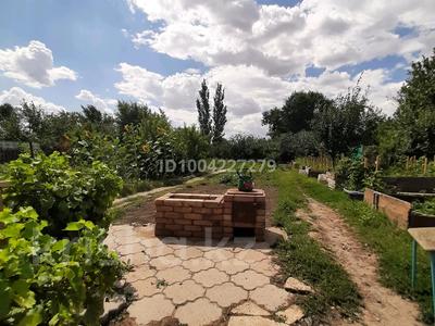 Дача · 3 комнаты · 65 м² · 8 сот., Вишневая 35 — Горняк за 5.5 млн 〒 в Сатпаев