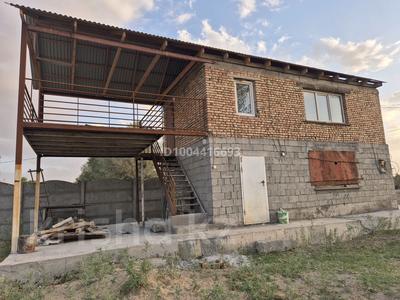 Отдельный дом · 2 комнаты · 50 м² · 10 сот., мкр Акбулым 1 — улица Отабекова за 11 млн 〒 в Таразе