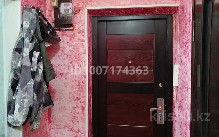 1-бөлмелі пәтер · 24 м² · 2 қабат, Байзақ батыр 203А — Район жд вогзал, бағасы: 8 млн ₸ в Таразе — фото 2