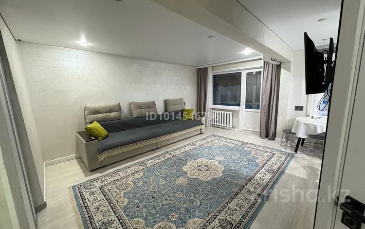 1-комнатная квартира · 30 м² · 3/5 этаж, Караменде би 76 за 150 000 ₸ в Балхаше — фото 2