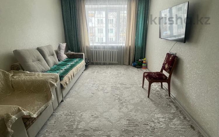 2-комнатная квартира · 50.7 м² · 3/5 этаж, Юность за 19 млн ₸ в Семее — фото 2
