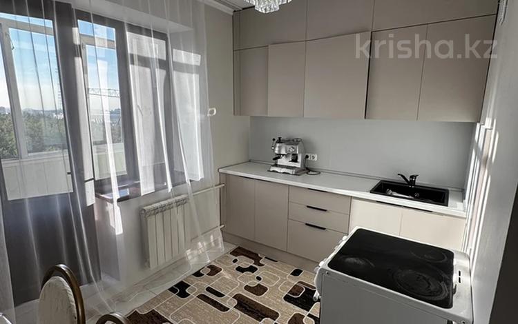 3-бөлмелі пәтер · 75 м² · 7/7 қабат, Самал-1 ш/а. 40 — Назарбаева -Жолдасбекова, бағасы: 600 000 ₸ в Алматы, Медеуский р-н — фото 2