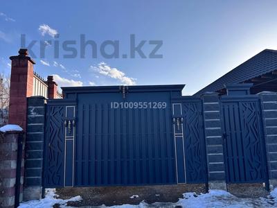 Отдельный дом · 4 комнаты · 100 м² · 8 сот., Каражанова 45 за 140 000 〒 в Каскелене