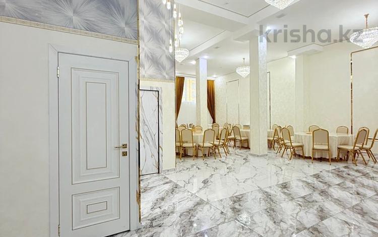 Еркін, қоғамдық тамақтану орны, ойын-сауық · 185 м², бағасы: 89.9 млн ₸ в Астане, Сарайшык р-н — фото 2