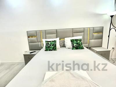 2-бөлмелі пәтер · 90 м² · 7/9 қабат, Академика Жарбосынова 62 — Кулманова, бағасы: 15 000 ₸ в Атырау