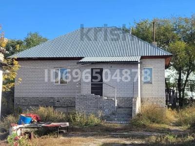 Отдельный дом · 4 комнаты · 150 м² · 8.1 сот., Чайкина 37 за 45 млн ₸ в Семее