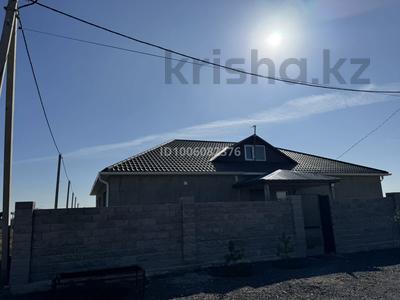 Отдельный дом · 4 комнаты · 180 м² · 10 сот., мкр Кунгей , Елебекова 147 за 45 млн 〒 в Караганде, Казыбек би р-н