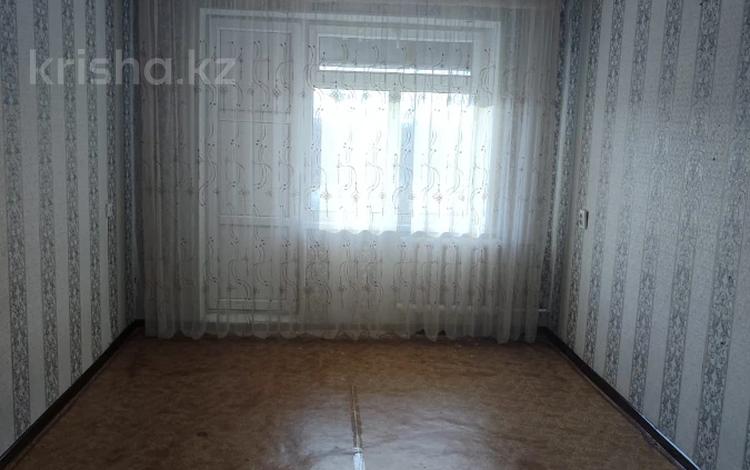 2-комнатная квартира · 45 м² · 5/5 этаж, мкр Жансая 40 за 10 млн ₸ в Таразе — фото 2