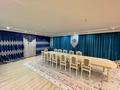 5-бөлмелі пәтер · 220 м² · 2/15 қабат, Кунаева 39, бағасы: 500 000 〒 в Шымкенте, Аль-Фарабийский р-н — фото 3