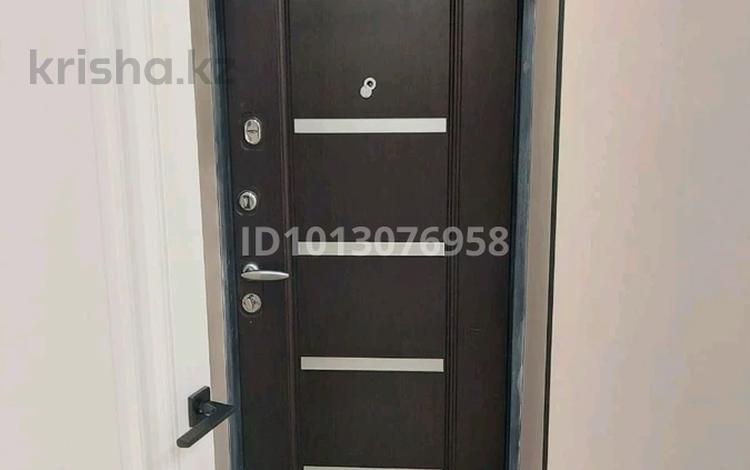 4-бөлмелі пәтер · 81 м² · 4/5 қабат, Азаттык 5 б, бағасы: 29 млн ₸ в Атырау — фото 2