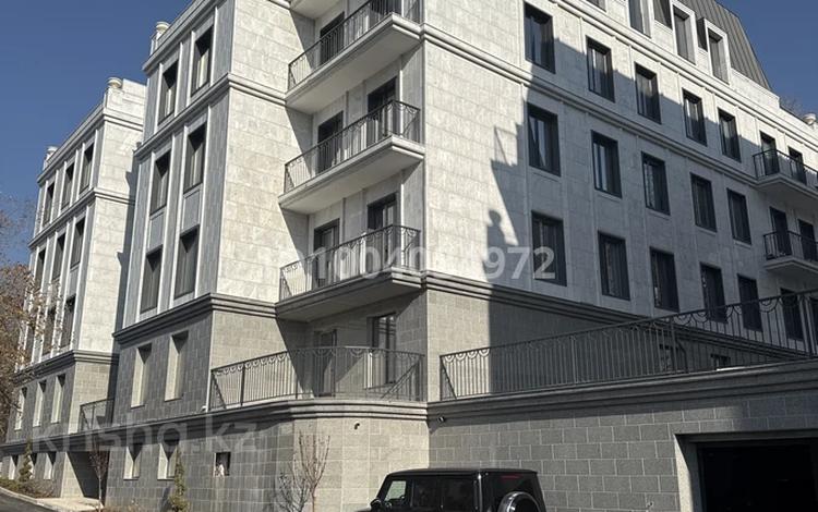 3-бөлмелі пәтер · 127.1 м² · 1/3 қабат, Керей Жанибек Хандар 29/5, бағасы: ~ 174.1 млн ₸ в Алматы, Медеуский р-н — фото 9
