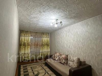2-бөлмелі пәтер · 43 м² · 5/5 қабат, Космонавтова 17, бағасы: 4 млн ₸ в Алтае