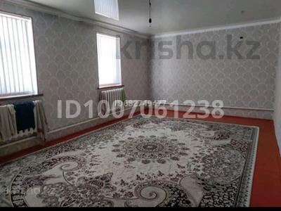 Отдельный дом · 4 комнаты · 100 м², Ақсұңқар 1/А — И.Тайманова за 80 000 〒 в 