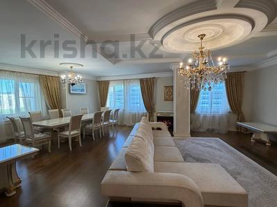 8-комнатная квартира · 412 м² · 9/10 этаж, Кунаева 29 за 500 млн ₸ в Астане, Есильский р-н