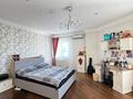 8-комнатная квартира · 412 м² · 9/10 этаж, Кунаева 29 за 500 млн ₸ в Астане, Есильский р-н — фото 13