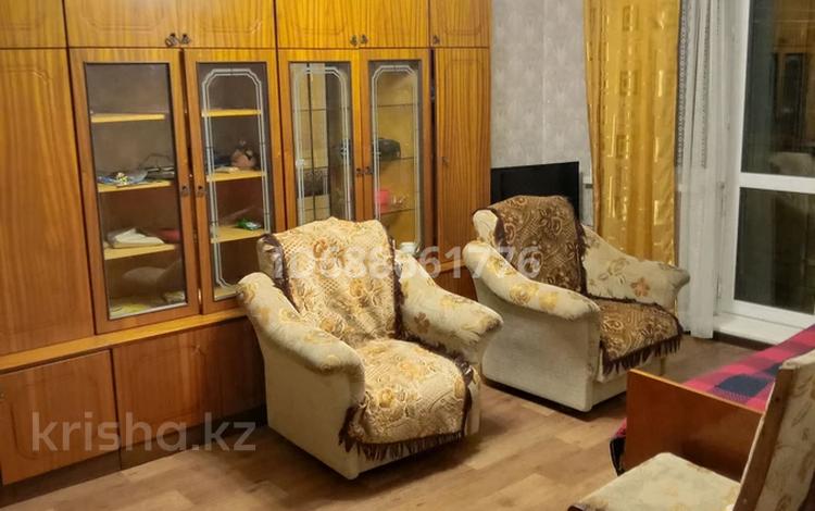3-комнатная квартира · 64 м² · 2/5 этаж, мкр Новый Город, Ержанова 59 — На против ботанического сада за 170 000 ₸ в Караганде, Казыбек би р-н — фото 4