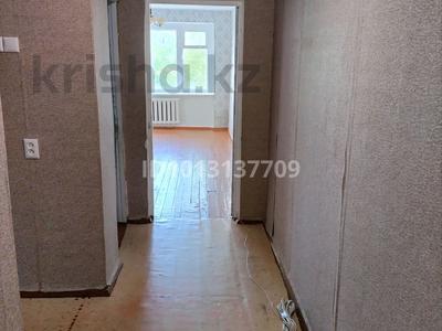 3-бөлмелі пәтер · 51.2 м² · 1/5 қабат, 4 мкр 2, бағасы: 8.5 млн ₸ в Лисаковске
