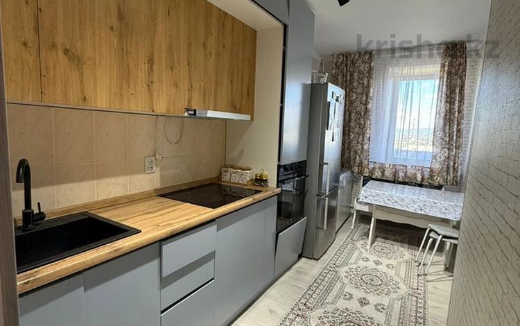 3-комнатная квартира · 67.7 м² · 12/12 этаж, Жастар 39 за 26 млн ₸ в Усть-Каменогорске — фото 2