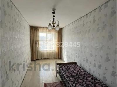 3-комнатная квартира, 57 м², 4/9 этаж помесячно, Торайгырова 28 за 130 000 〒 в Павлодаре