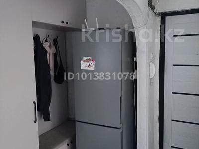 3-бөлмелі пәтер · 64 м² · 4/5 қабат, Салтанат ш/а. 19, бағасы: 18 млн ₸ в Таразе, мкр Салтанат