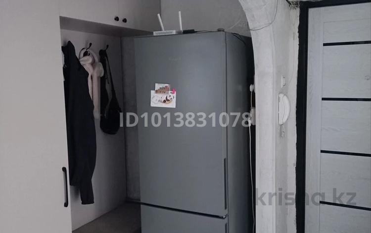 3-бөлмелі пәтер · 64 м² · 4/5 қабат, Салтанат ш/а. 19, бағасы: 18 млн ₸ в Таразе, мкр Салтанат — фото 2