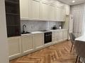 3-комнатная квартира · 104 м² · 8/17 этаж, Жарокова 218 за 126 млн ₸ в Алматы, Бостандыкский р-н — фото 2