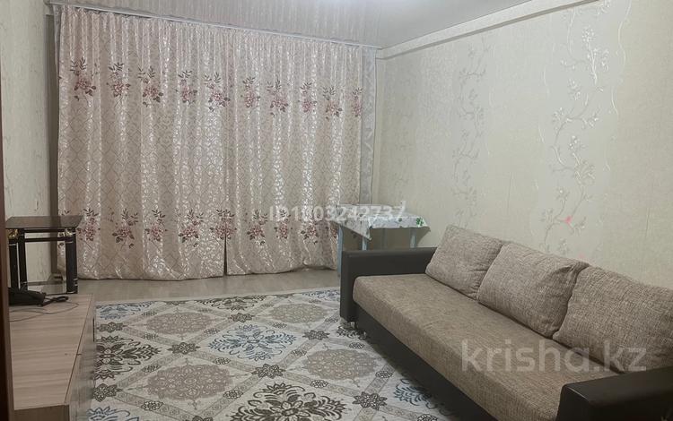 1-комнатная квартира · 33 м² · 1/5 этаж, Космонавтов — Квартал за 100 000 ₸ в Алтае — фото 2