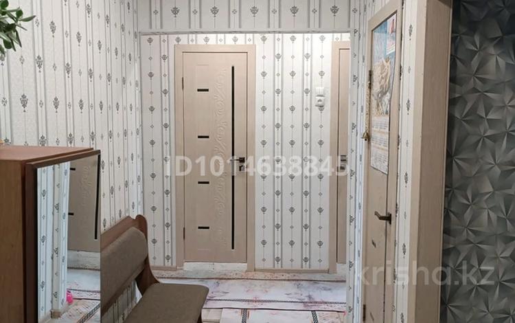 3-комнатная квартира · 60 м² · 3/5 этаж, Камзина — Больница за 25.6 млн ₸ в Аксу — фото 2