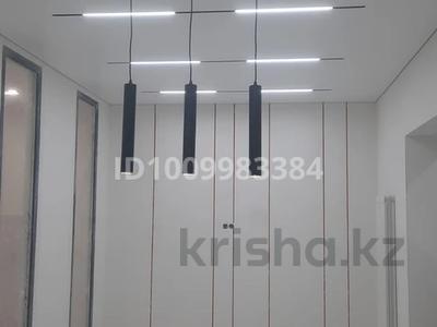 2-комнатная квартира · 50 м² · 3/8 этаж, 33-й мкр 15 за 23 млн ₸ в Актау