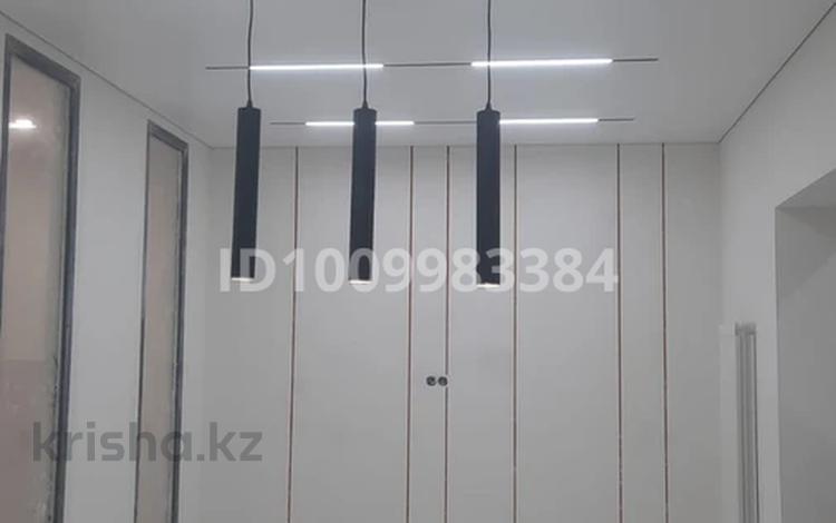 2-комнатная квартира · 50 м² · 3/8 этаж, 33-й мкр 15 за 23 млн ₸ в Актау — фото 3