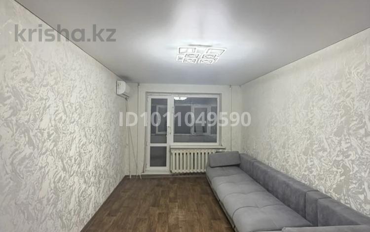 2-комнатная квартира · 50.7 м² · 8/9 этаж, Металлургов 26 — В центре города за 10.5 млн ₸ в Темиртау — фото 2
