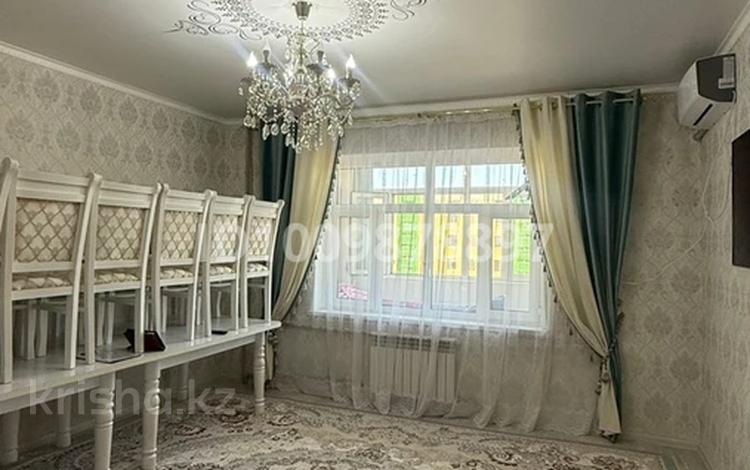 4-бөлмелі пәтер · 85 м² · 4/5 қабат, Мерей 10, бағасы: 18 млн ₸ в  — фото 2