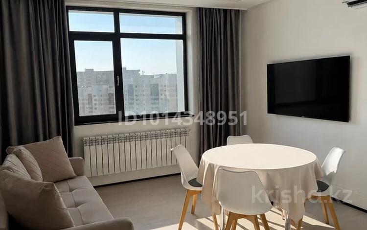 2-комнатная квартира · 48 м² · 18/21 этаж, Нажимеденова 4/1 за 370 000 ₸ в Астане, Алматы р-н — фото 2