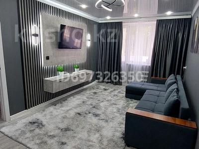 2-бөлмелі пәтер · 50 м² · 2/5 қабат, 3 мкр Жайлау 6, бағасы: 15 000 〒 в Таразе