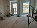 Свободное назначение, офисы, магазины и бутики, общепит, салоны красоты, фитнес и спорт, медцентры и аптеки, образование, развлечения, конференц-залы, кабинеты и рабочие места, студии · 96 м² за 1.5 млн ₸ в Астане, Сарайшык р-н — фото 3
