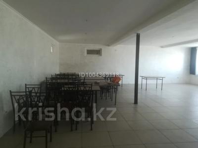 Свободное назначение, офисы, общепит, салоны красоты, фитнес и спорт, медцентры и аптеки, образование, развлечения, кабинеты и рабочие места, студии · 250 м² за 300 000 〒 в Караой