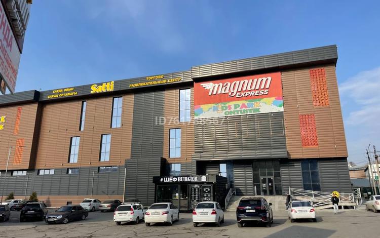 Свободное назначение, офисы, магазины и бутики, склады, общепит, салоны красоты, сельское хозяйство, фитнес и спорт, образование, развлечения, конференц-залы, кабинеты и рабочие места, студии · 1000 м² за 2.5 млн 〒 в Шымкенте, Туран р-н — фото 2