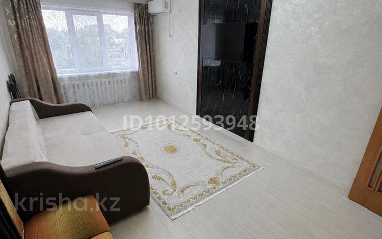 2-комнатная квартира · 50 м² · 3/5 этаж, Сабитовой 23А за 15 000 ₸ в Балхаше — фото 2