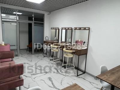 Салоны красоты • 30 м² за 25 000 〒 в Актобе, мкр. Алтын орда