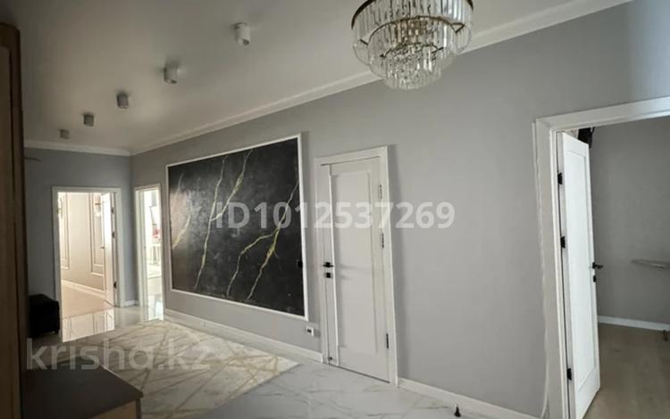 3-бөлмелі пәтер · 114.9 м² · 10/11 қабат, 29-й мкр 24, бағасы: 38 млн ₸ в Актау — фото 2