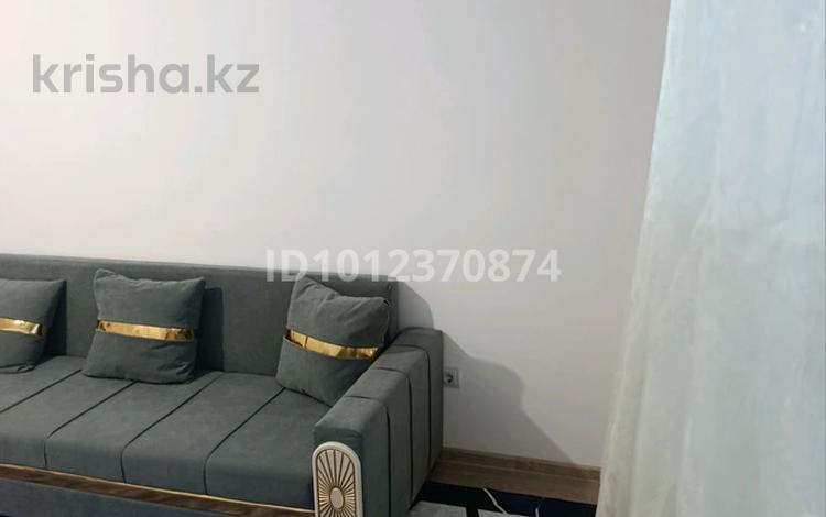1-бөлмелі пәтер · 42 м² · 2/9 қабат, ул. Квартал 1 2к3, бағасы: 180 000 ₸ в Коянкусе — фото 2