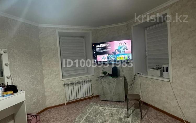 1-бөлмелі пәтер · 37.3 м² · 6/9 қабат, Юбилейный 8, бағасы: 18.5 млн ₸ в Костанае — фото 2