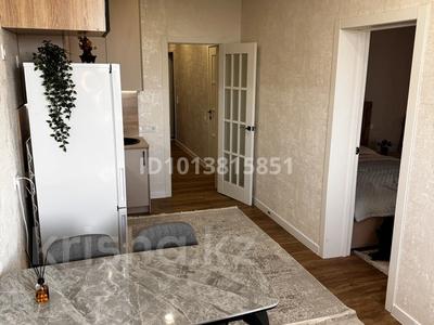 1-бөлмелі пәтер · 45 м² · 16/16 қабат, Каныша Сатпаева 53/8, бағасы: 15 000 ₸ в Усть-Каменогорске