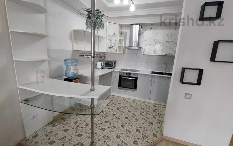 3-бөлмелі пәтер · 98 м² · 5/9 қабат, Богенбай батыра 279, бағасы: 70.7 млн ₸ в Алматы, Алмалинский р-н — фото 11