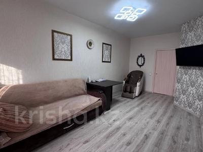 3-бөлмелі пәтер · 80 м² · 1/6 қабат, микрорайон Юбилейный 43, бағасы: 36.5 млн ₸ в Костанае