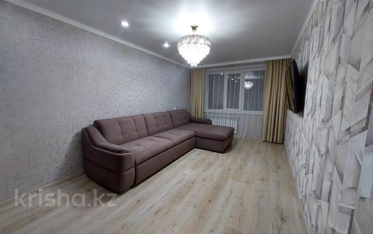3-комнатная квартира, 67 м², Жамбыла за 29.5 млн 〒 в Петропавловске — фото 2
