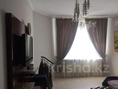 5-комнатная квартира · 445 м² · 2/4 этаж, 5-й переулок за 218 млн ₸ в Алматы, Бостандыкский р-н