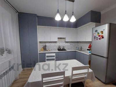3-бөлмелі пәтер · 100 м² · 5/5 қабат, мкр. Алтын орда 47Г, бағасы: 40 млн ₸ в Актобе